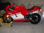 DUCATI DESMOSEDICI RR SIDE VIEW